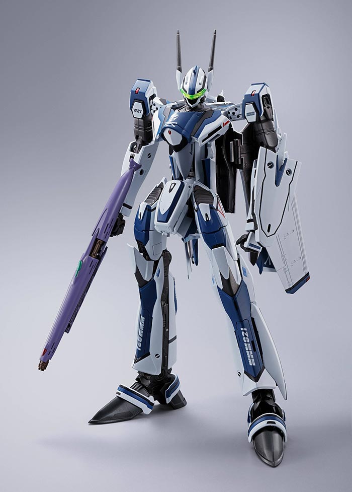 Macross Frontier 13 Inch Action Figure Chogokin DX - VF-25 Messiah Valkyrie (Sub-Standard Packaging)