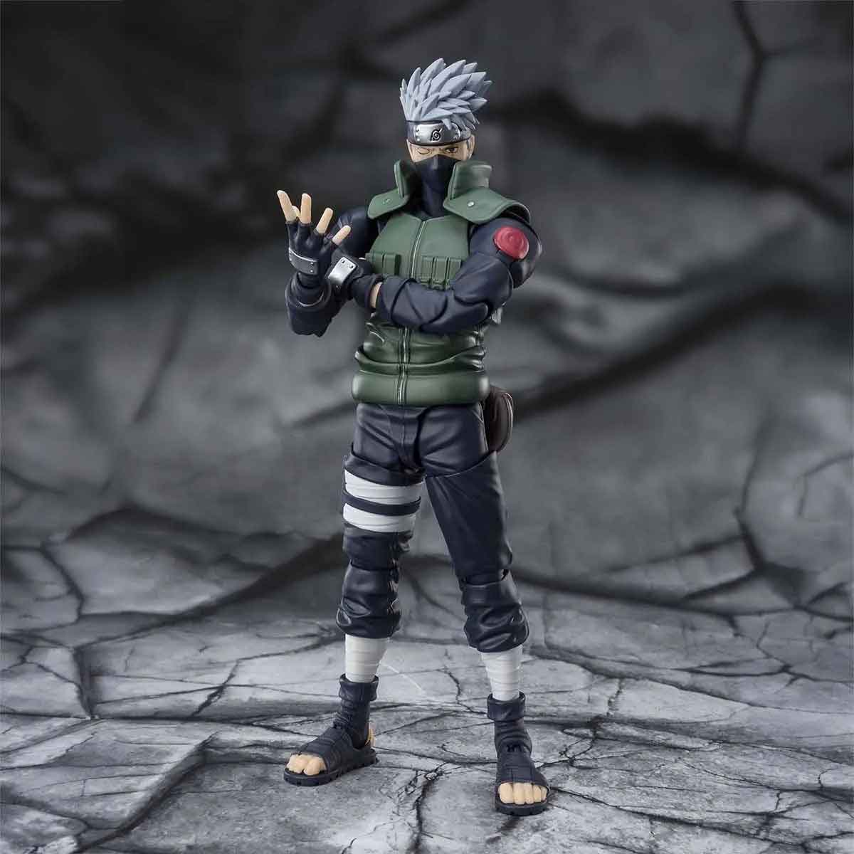 Naruto Shippuden 6 Inch Action Figure S.H. Figuarts - Kakashi Hatake They famed Sharingan Hero (Pre-Order Ships April 2027)