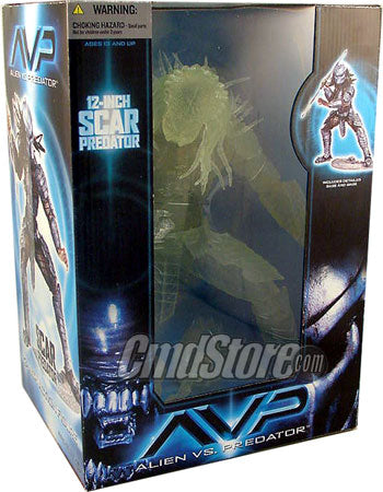 Alien vs Predator AVP 12 Inch Action Figures : Stealth Scar Predator Limited Collectors Edition (Sub-Standard Packaging)