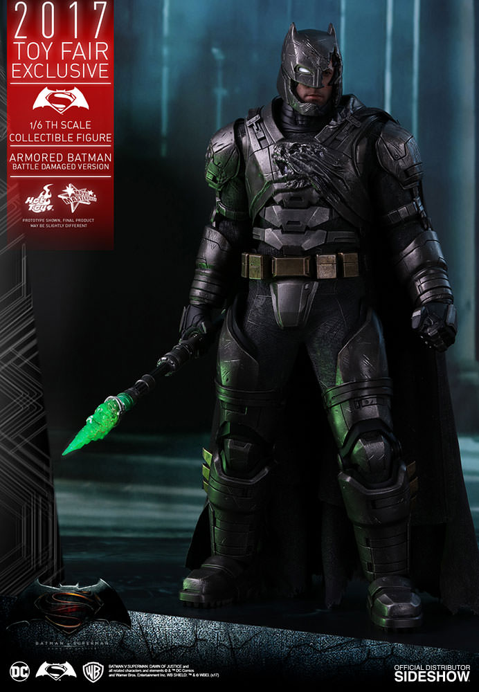 Batman v Superman: Dawn of Justice 12 Inch Action Figure MMS 1/6 Scale Series - Armored Batman Battle Damaged Version Hot Toys 903086