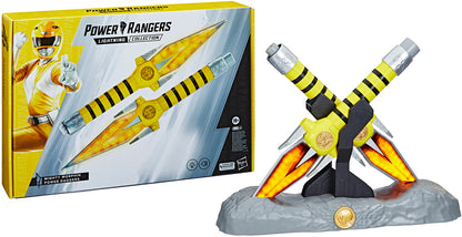 Power Rangers Lightning Collecton Life Size Prop Replica Mighty Morphin - Yellow Power Daggers